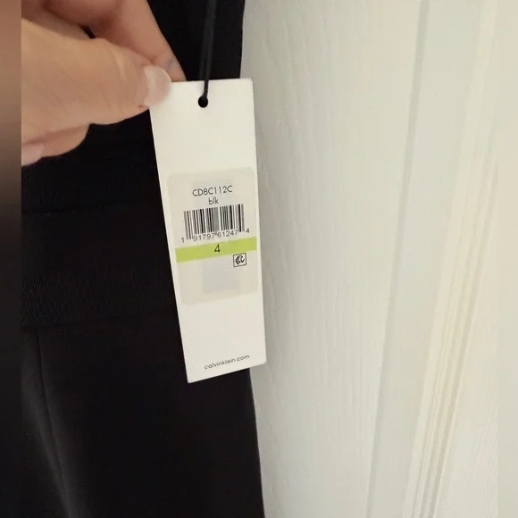 CALVIN KLEIN ILLUSION STRIPE FIT + FLARE DRESS SIZE 4 BLACK *NEW* CALVIN KLEIN ILLUSION STRIPE FIT + FLARE DRESS SIZE 4 BLACK *NEW*